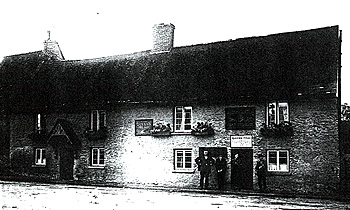 The Queen's Head about 1925 [WL800/4]